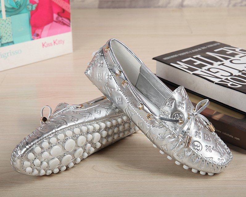 LV Loafers Women--030